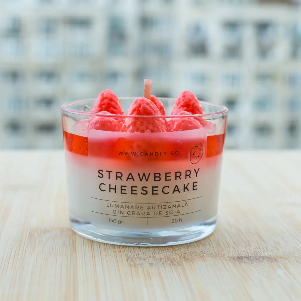 Lumanare Strawberry Cheesecake